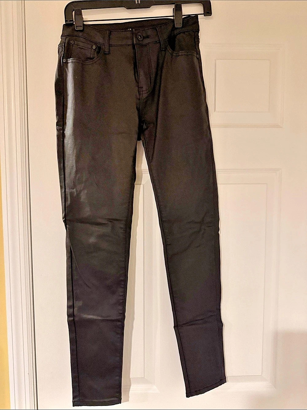 Black Coated Skinny Pants Size Medium